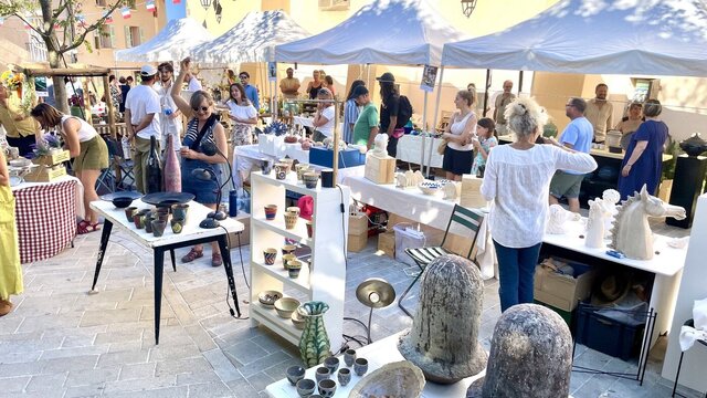 Marché potier de Ramatuelle