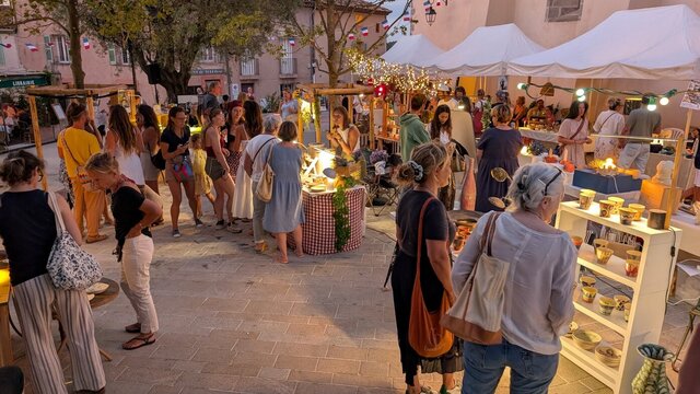 Marché potier de Ramatuelle