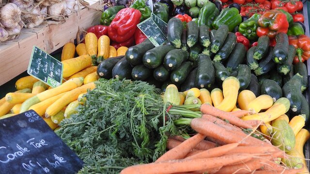 Marché Rayol