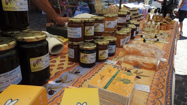 Marché Rayol